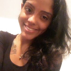 Meet your Posher, Celina